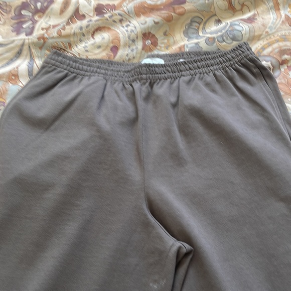 Vince pants… 100% cotton - Picture 3 of 8